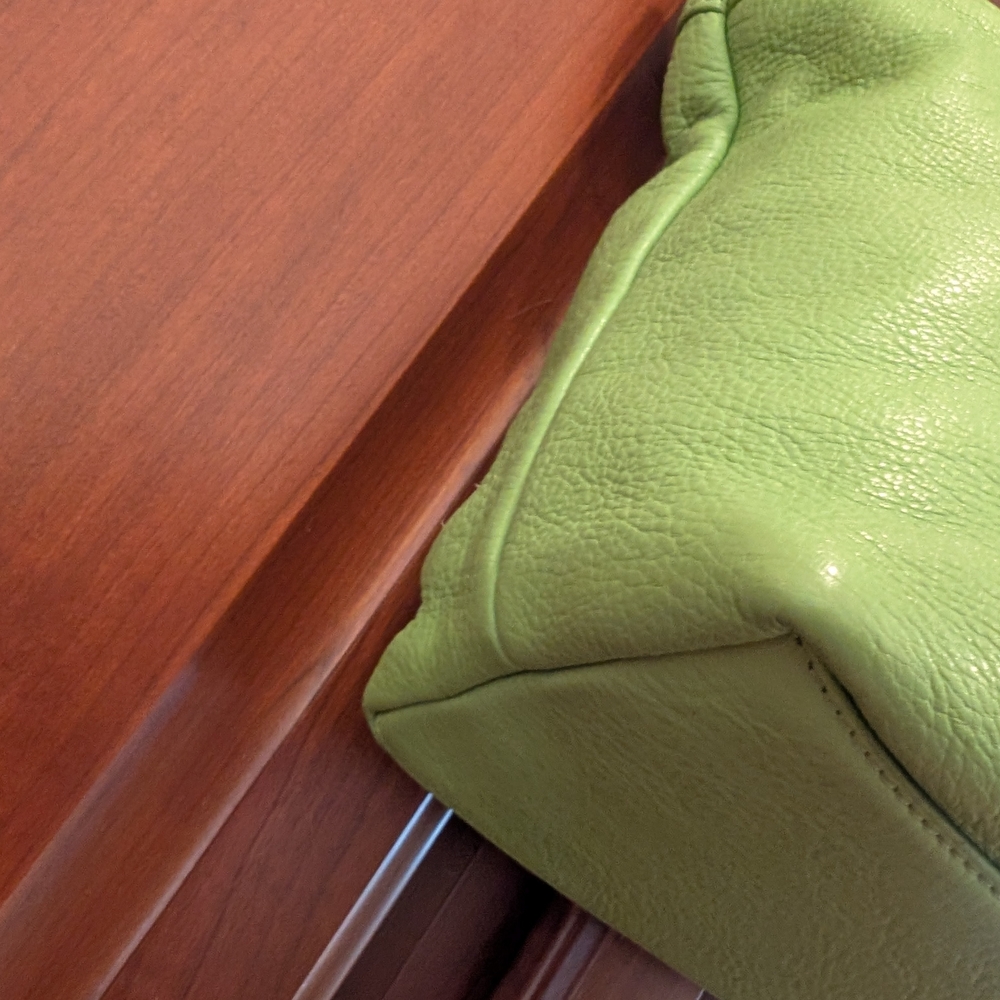 Tory Burch Green Leather Tote Bag Purse - Picture 12 of 13